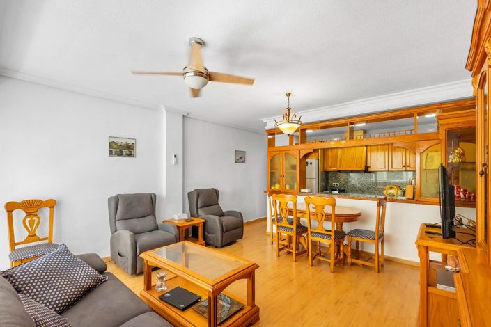 Image No.9-2 Bed Apartment for sale