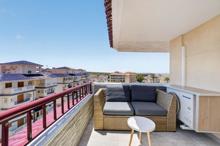 Image No.22-3 Bed Apartment for sale