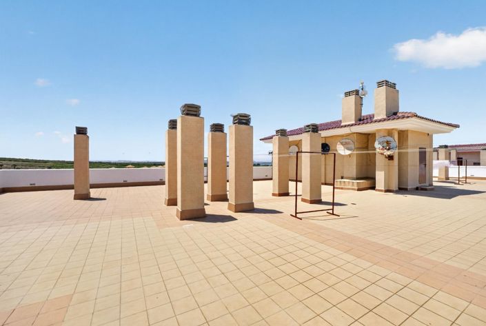 Image No.27-3 Bed Apartment for sale