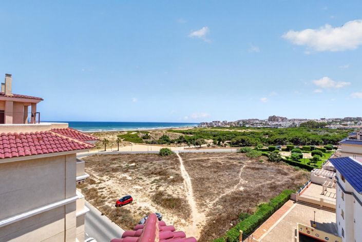 Image No.28-3 Bed Apartment for sale