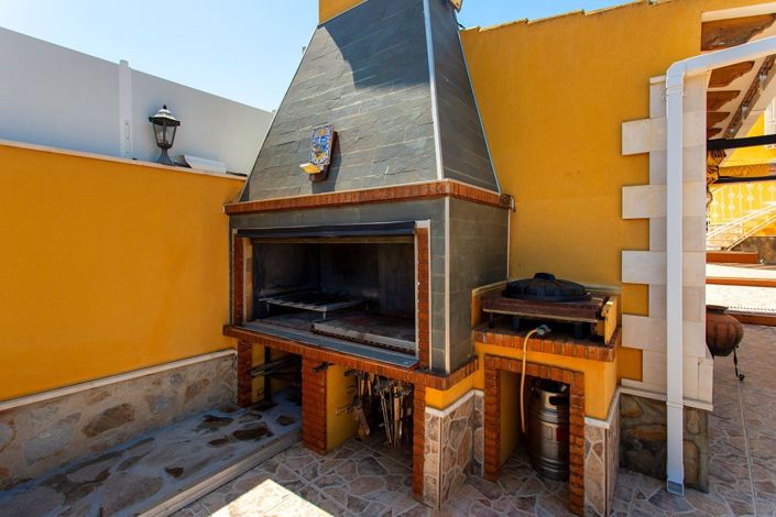 Image No.19-5 Bed Villa for sale
