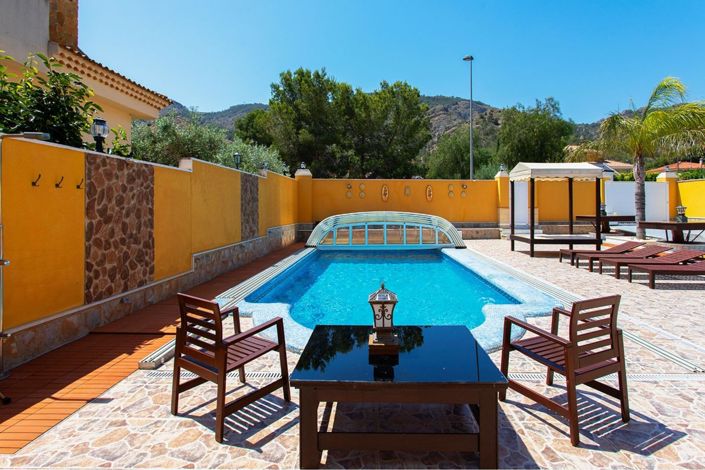 Image No.5-5 Bed Villa for sale