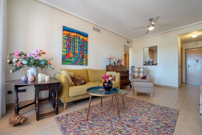 Image No.4-2 Bed Apartment for sale