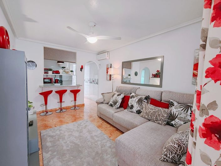 Image No.2-2 Bed Bungalow for sale