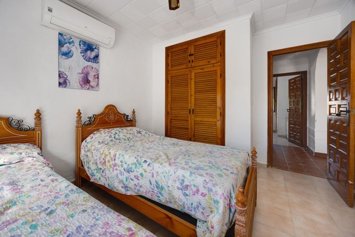 Image No.33-Villa de 4 chambres à vendre à Torrevieja