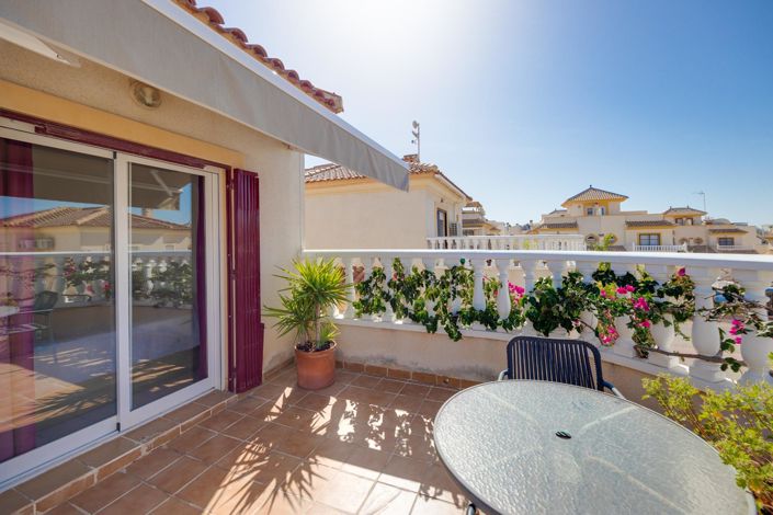 Image No.23-Villa de 2 chambres à vendre à Torrevieja