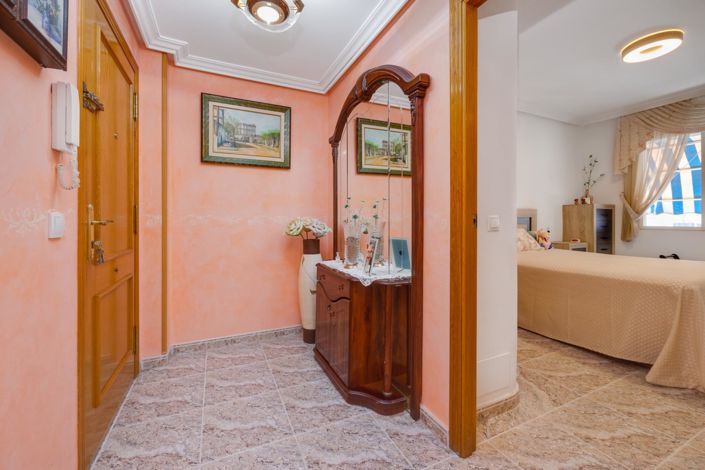Image No.9-3 Bed Apartment for sale
