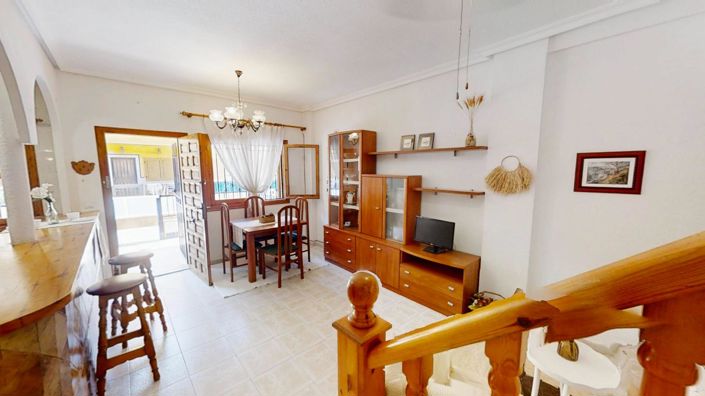 Image No.22-Villa de 2 chambres à vendre à Torrevieja