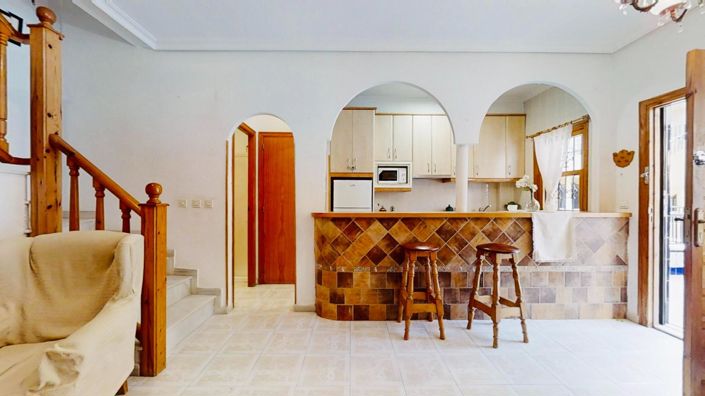 Image No.3-Villa de 2 chambres à vendre à Torrevieja