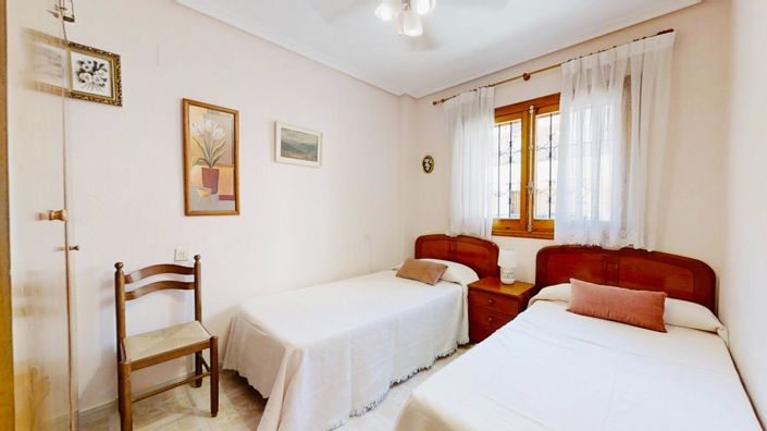 Image No.9-Villa de 2 chambres à vendre à Torrevieja