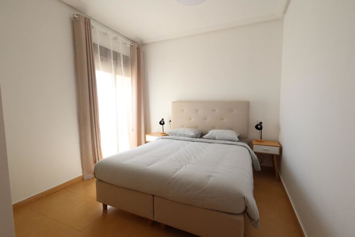 Image No.12-2 Bed Apartment for sale