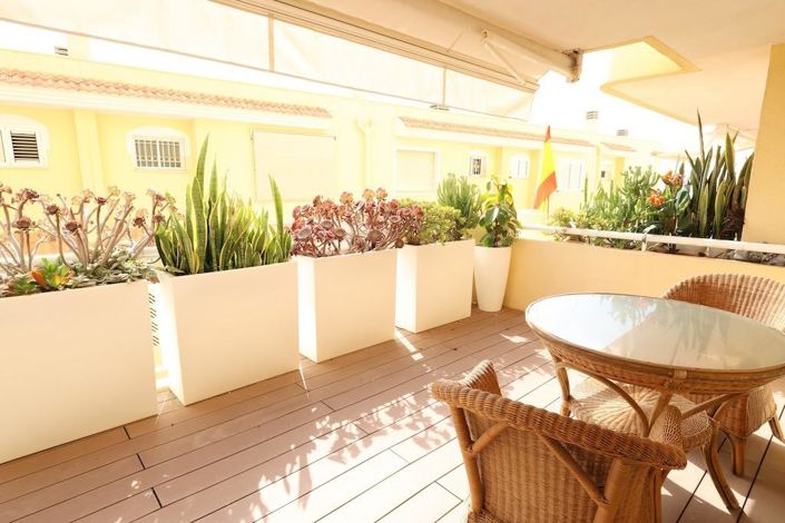 Image No.20-3 Bed Apartment for sale