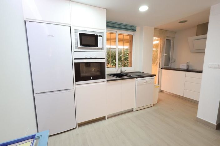 Image No.9-3 Bed Apartment for sale