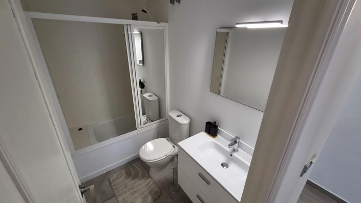 Image No.30-3 Bed Apartment for sale