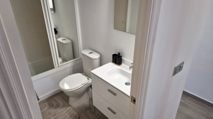 Image No.32-3 Bed Apartment for sale