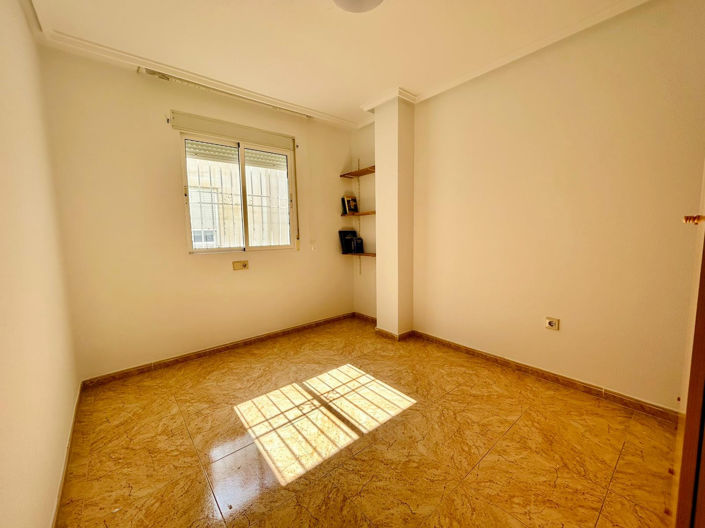 Image No.13-Appartement de 2 chambres à vendre à Alicante