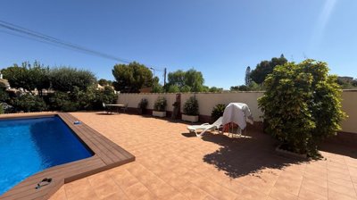 o1jeu9hdlq4e4998b2b1e7bf1i61