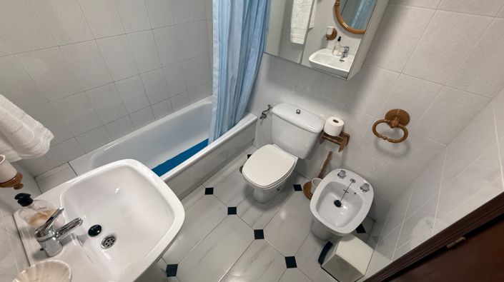 Image No.14-3 Bed Apartment for sale