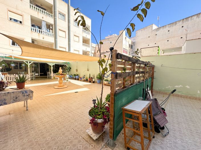 Image No.38-Appartement de 2 chambres à vendre à Torrevieja