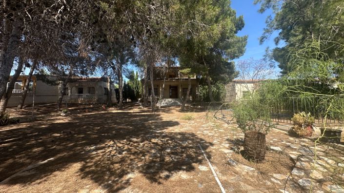 Image No.3-Villa de 8 chambres à vendre à Torrevieja