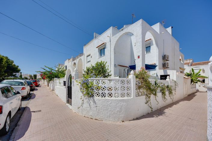 Image No.30-Villa de 2 chambres à vendre à Torrevieja