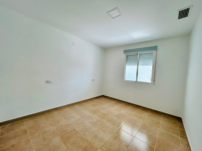 Image No.22-2 Bed Bungalow for sale