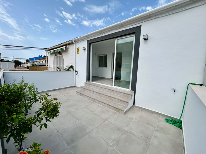 Image No.5-2 Bed Bungalow for sale