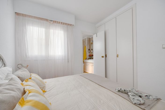 Image No.27-2 Bed Penthouse for sale
