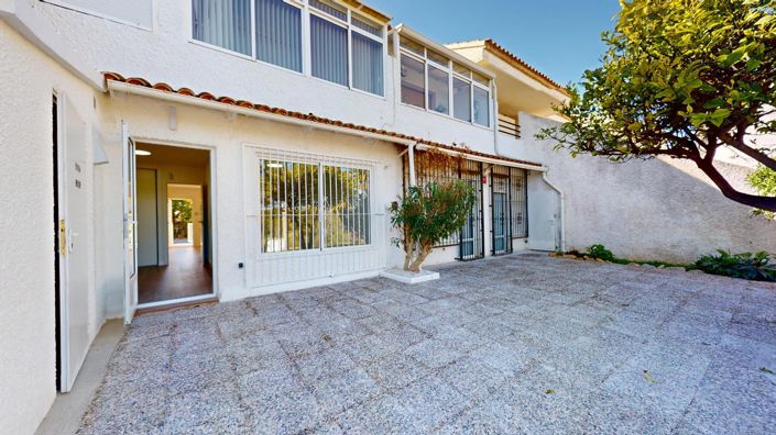 Image No.18-2 Bed Bungalow for sale