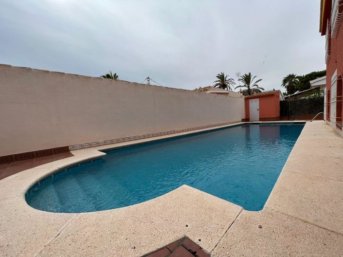 Image No.6-5 Bed Villa for sale