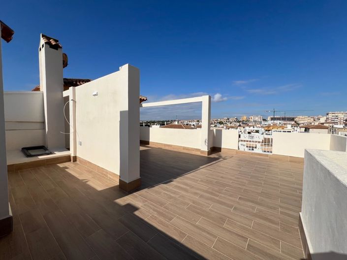 Image No.36-Villa de 4 chambres à vendre à Torrevieja