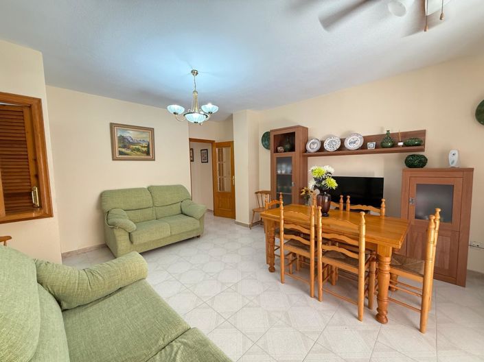 Image No.15-3 Bed Apartment for sale
