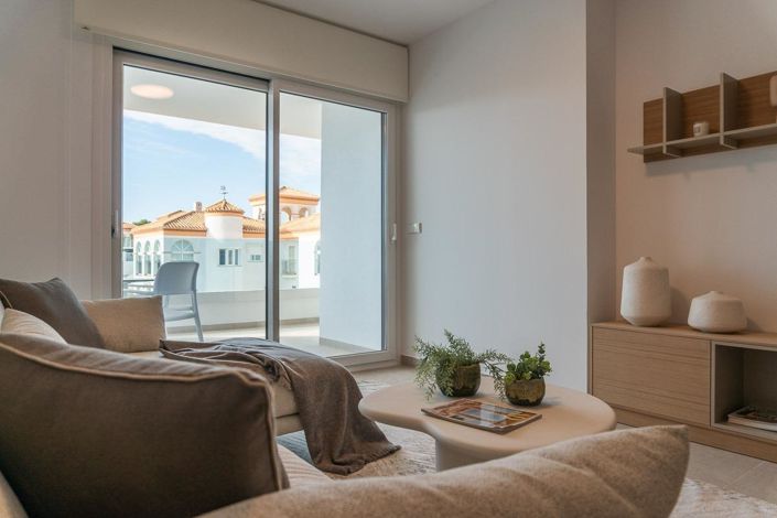 Image No.44-2 Bed Apartment for sale