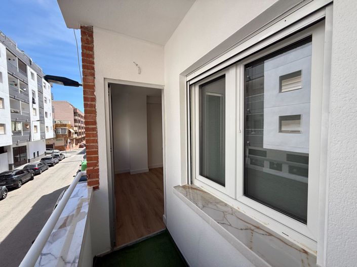 Image No.2-Appartement de 3 chambres à vendre à Torrevieja