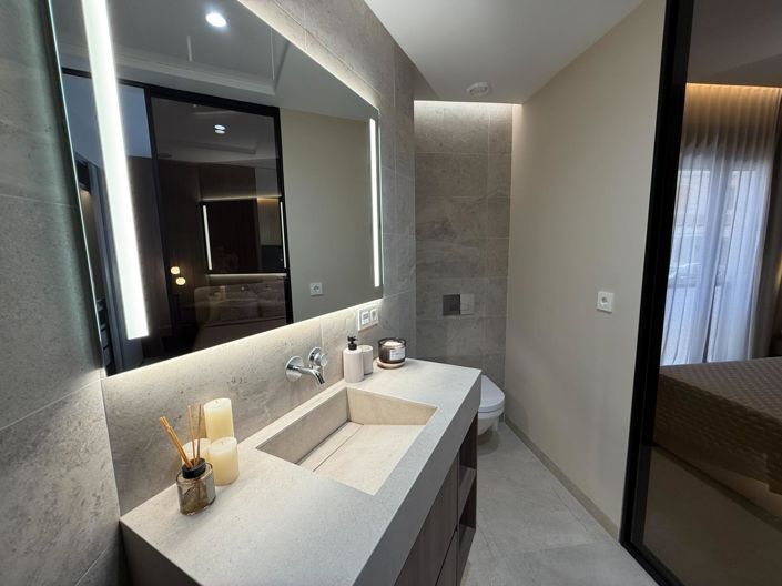 Image No.10-1 Bed Apartment for sale
