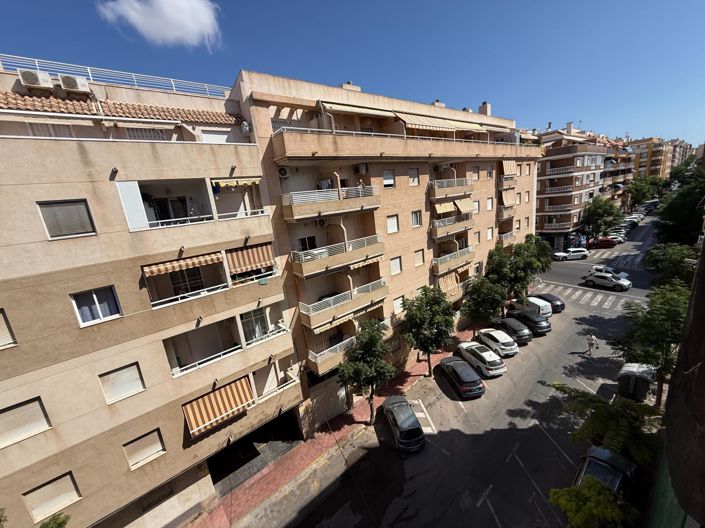 Image No.21-3 Bed Apartment for sale