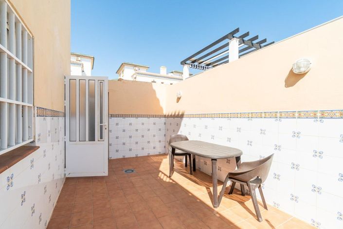 Image No.19-4 Bed Villa for sale
