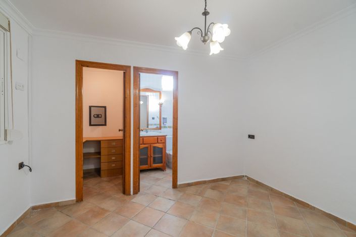 Image No.16-Villa de 4 chambres à vendre à Torrevieja