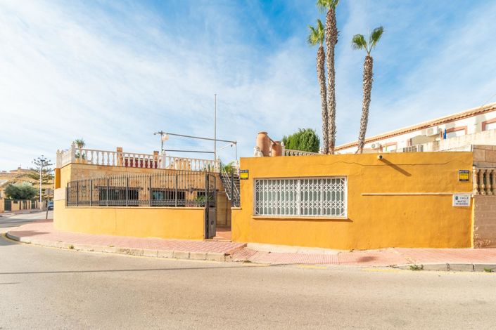 Image No.39-Villa de 4 chambres à vendre à Torrevieja