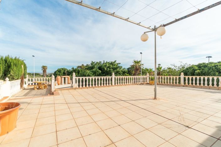 Image No.8-Villa de 4 chambres à vendre à Torrevieja