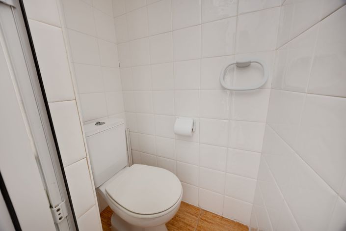 Image No.24-3 Bed Apartment for sale