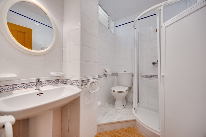 Image No.26-3 Bed Apartment for sale