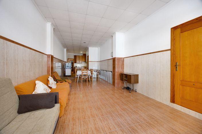 Image No.28-3 Bed Apartment for sale