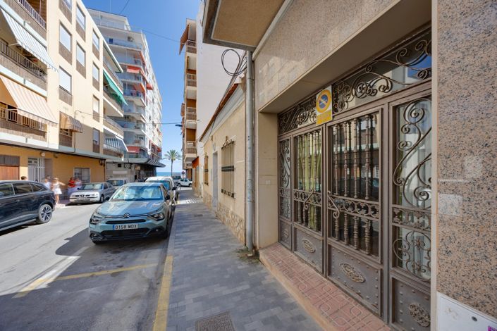 Image No.3-3 Bed Apartment for sale