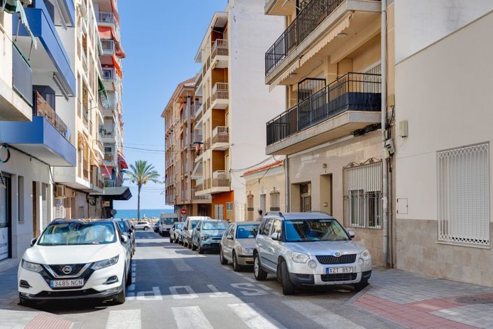 Image No.7-3 Bed Apartment for sale
