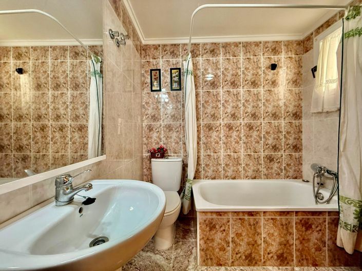 Image No.20-Appartement de 2 chambres à vendre à Torrevieja