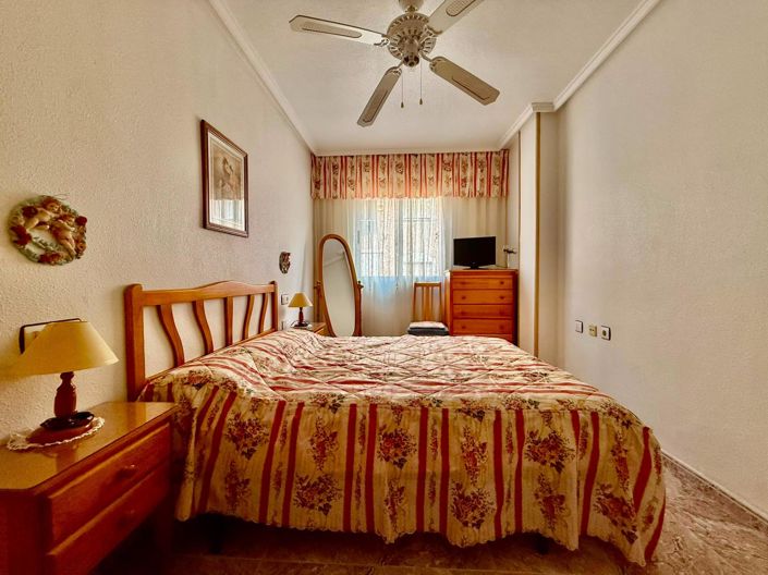Image No.33-Appartement de 2 chambres à vendre à Torrevieja