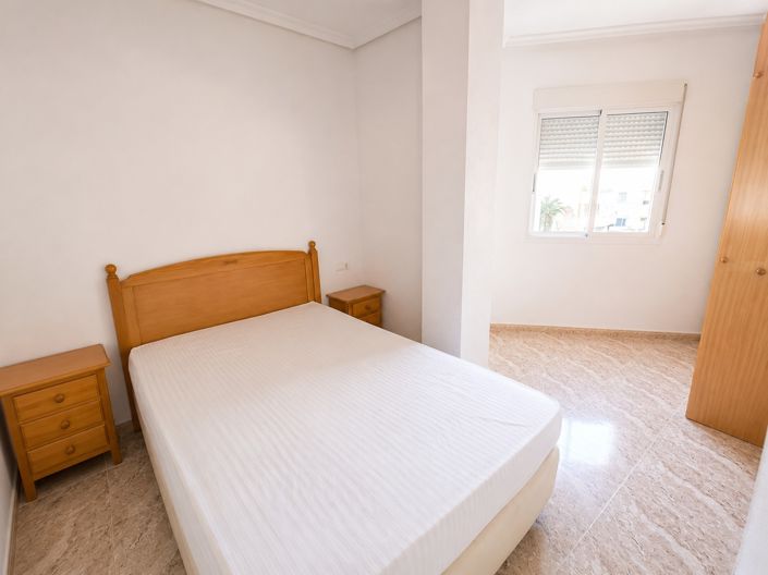 Image No.5-Appartement de 2 chambres à vendre à Torrevieja