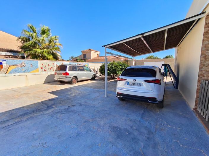 Image No.11-3 Bed Villa for sale