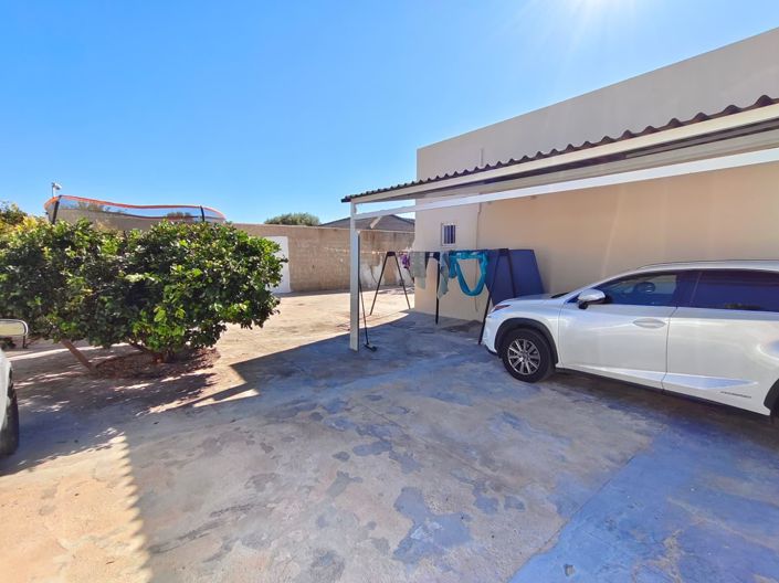 Image No.12-3 Bed Villa for sale